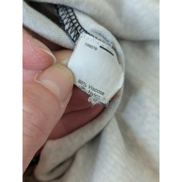 Madewell Downtown Skirt in Batik Size Medium Black Gray Geometric Print Pull On - Picture 7 of 7